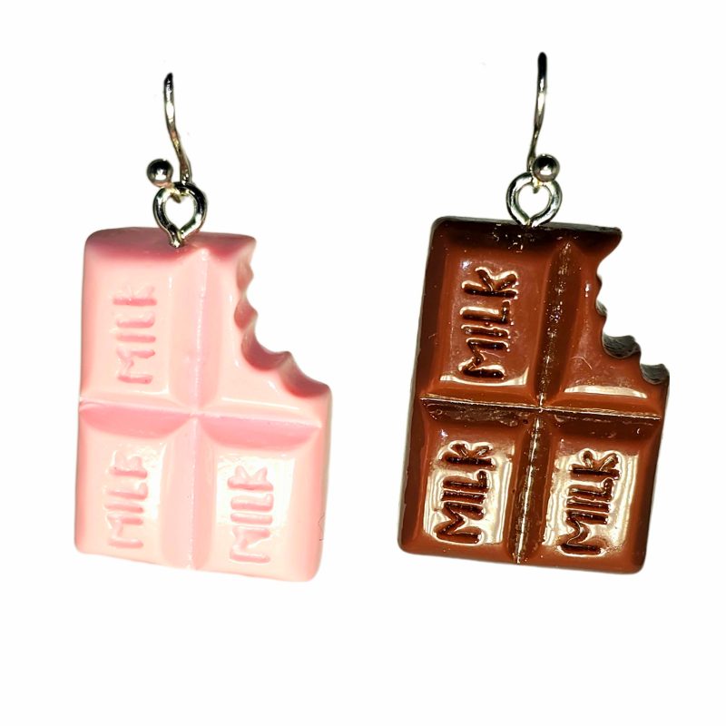 KOLCZYKI FUN KAWAŁKI TRUSKAWKOWEJ I MLECZNEJ CZEKOLADY (006)